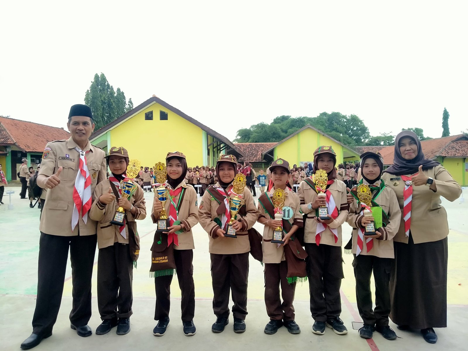 JUARA HARAPAN 3 PUTRI